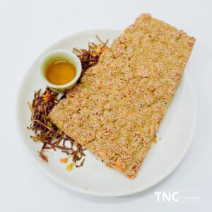 Kẹo Lạc Xéo Mè – Đặc Sản Quảng Bình Giòn Thơm, Bùi Béo